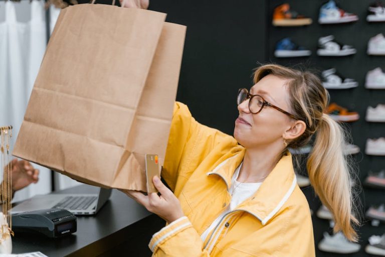 Карты для скрытых транзакций на Amazon