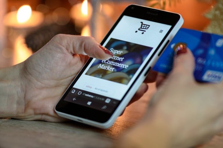 Карта для скрытых операций на PayPal: как купить и что следует учитывать